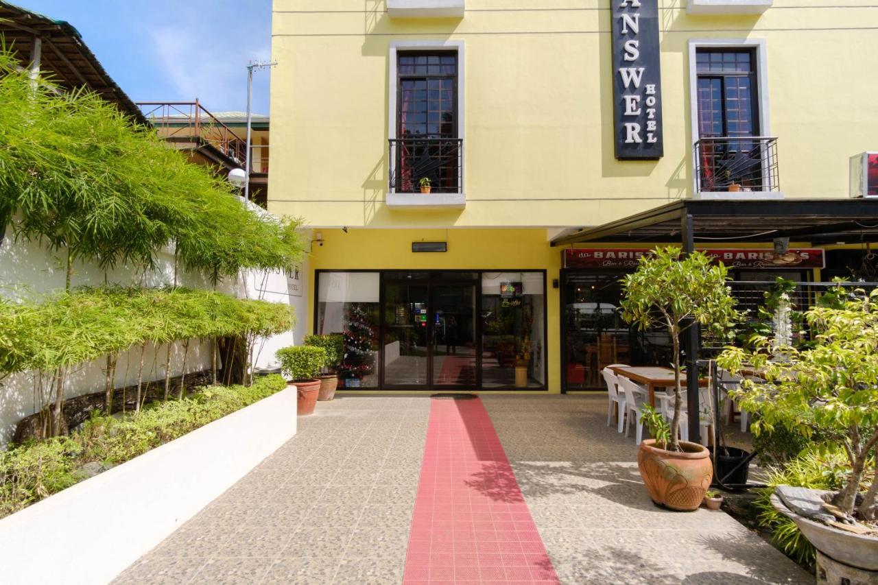 Reddoorz Plus @ West Nautical Road Puerto Galera Esterno foto